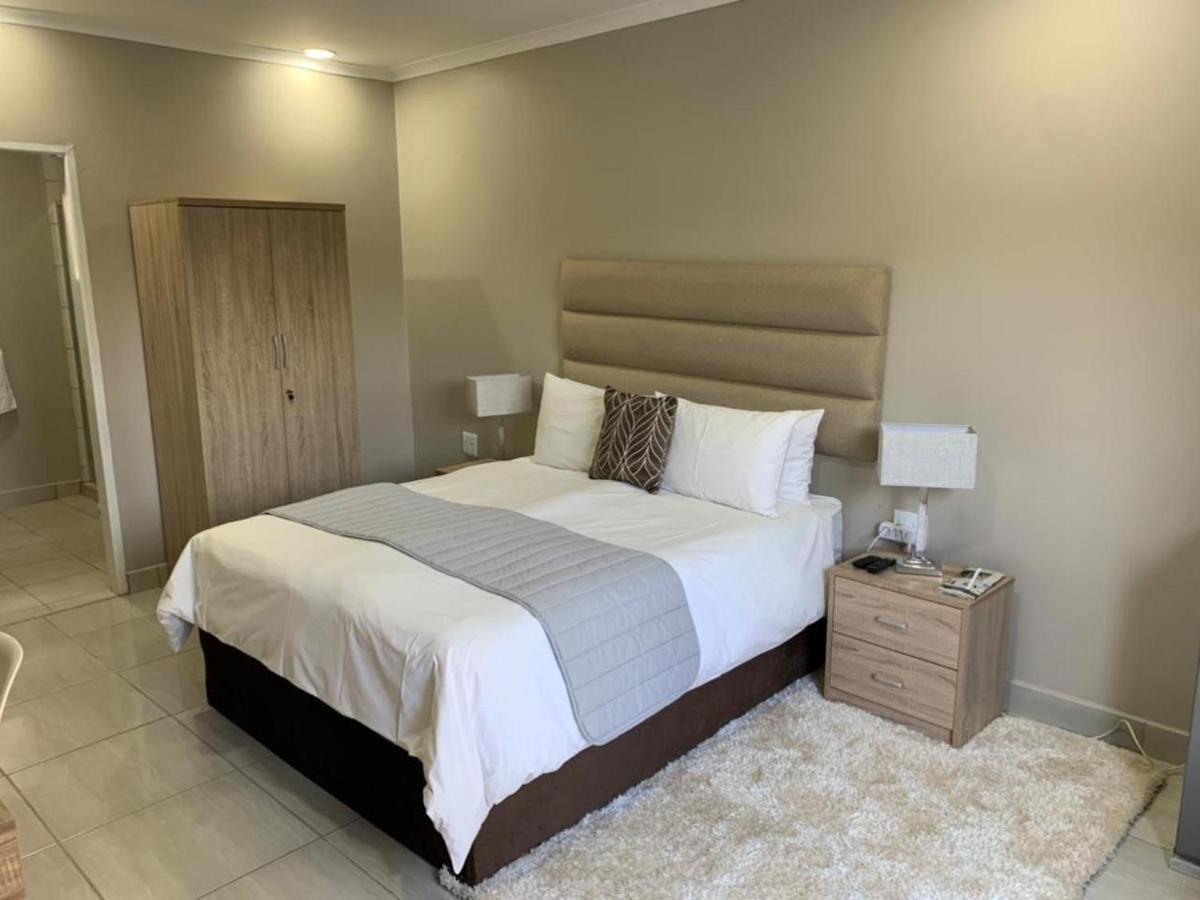 Fin And Feather Guest Lodge Boksburg Exterior foto
